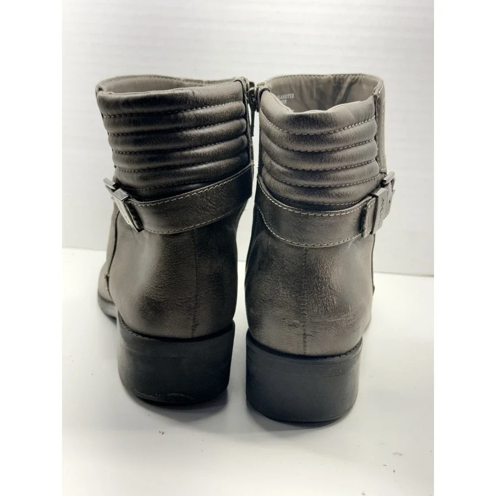 Anne Klein Sport‎ Women's Sz 9.5 Taupe/Brown Lanette Moto Buckle Ankle Boots